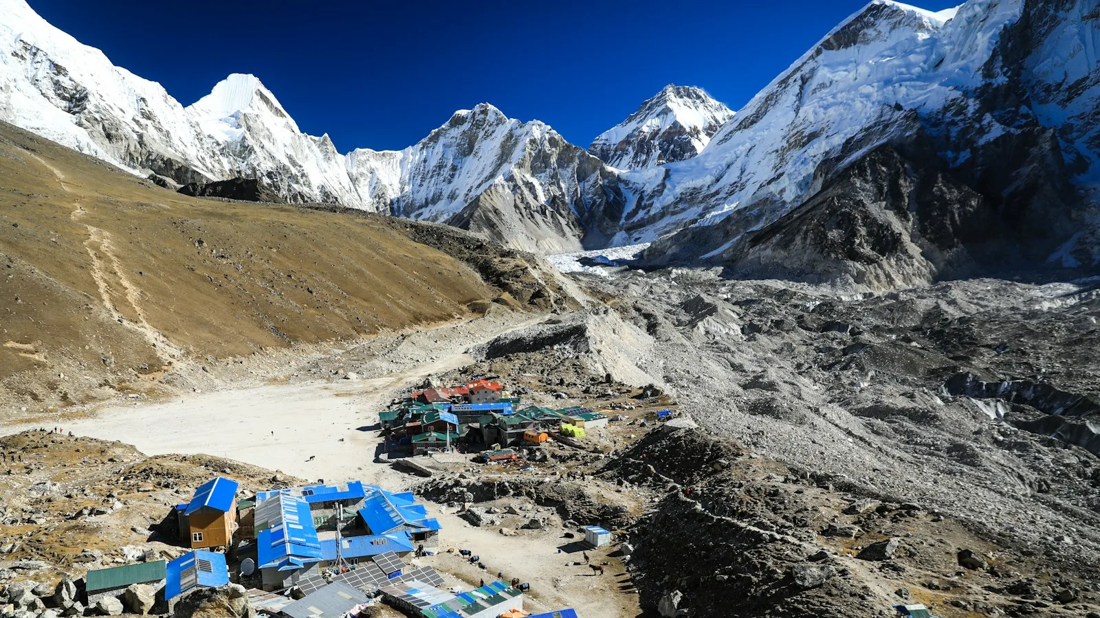 Can a Beginner Do the Everest Base Camp Trek? The Honest Difficulty Answer (2026)