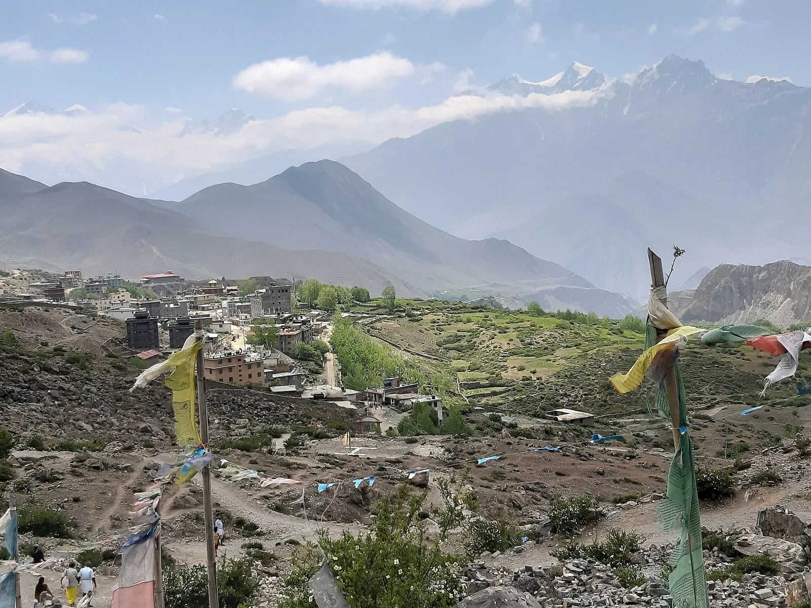 The Temple Where Fire Burns on Water — and Two Religions Call It Holy