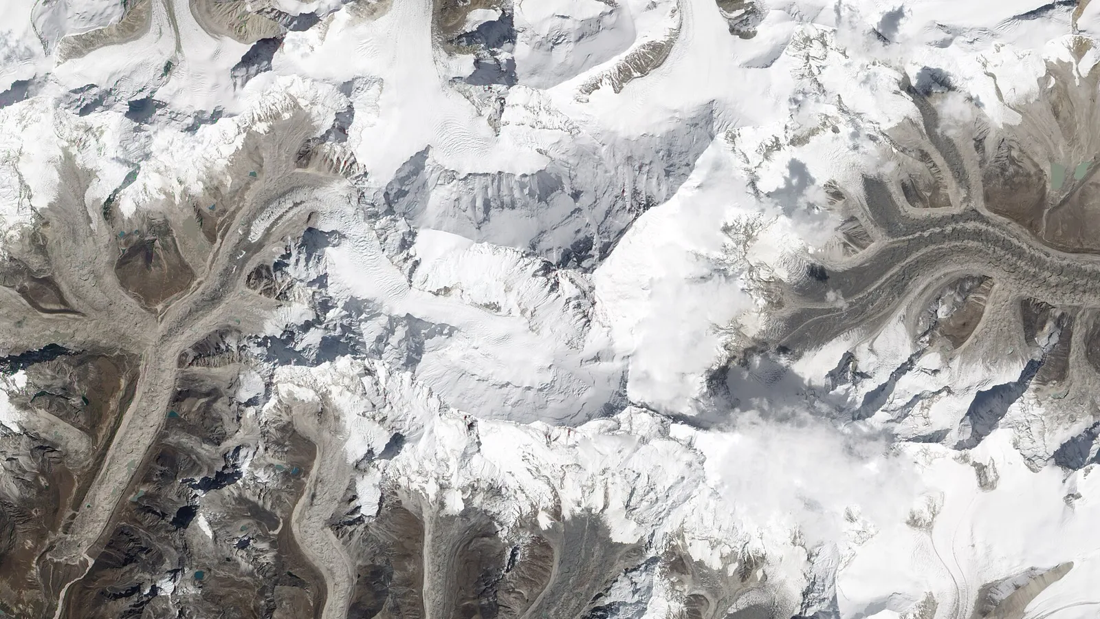 Nepal Has 21 Glacial Lakes Scientists Call Time Bombs, and One Already Burst This Year