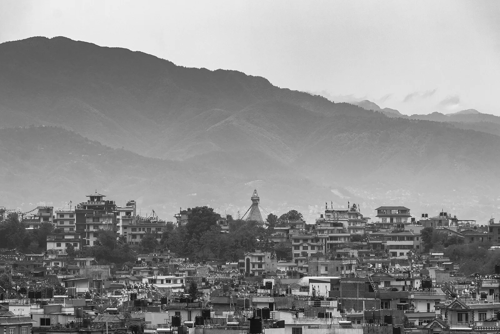 Nepal Promised China 500,000 Tourists in a Year. It Got 95,480 — Now a Delegation From Sichuan Has Landed to Try Again