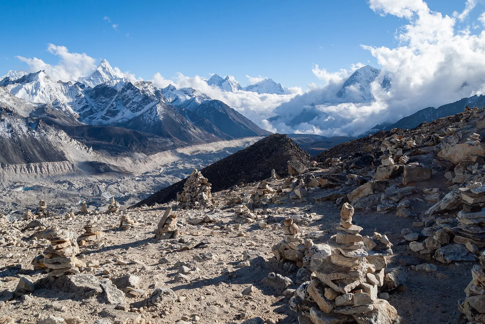 The high Himalaya of the Everest region, Nepal